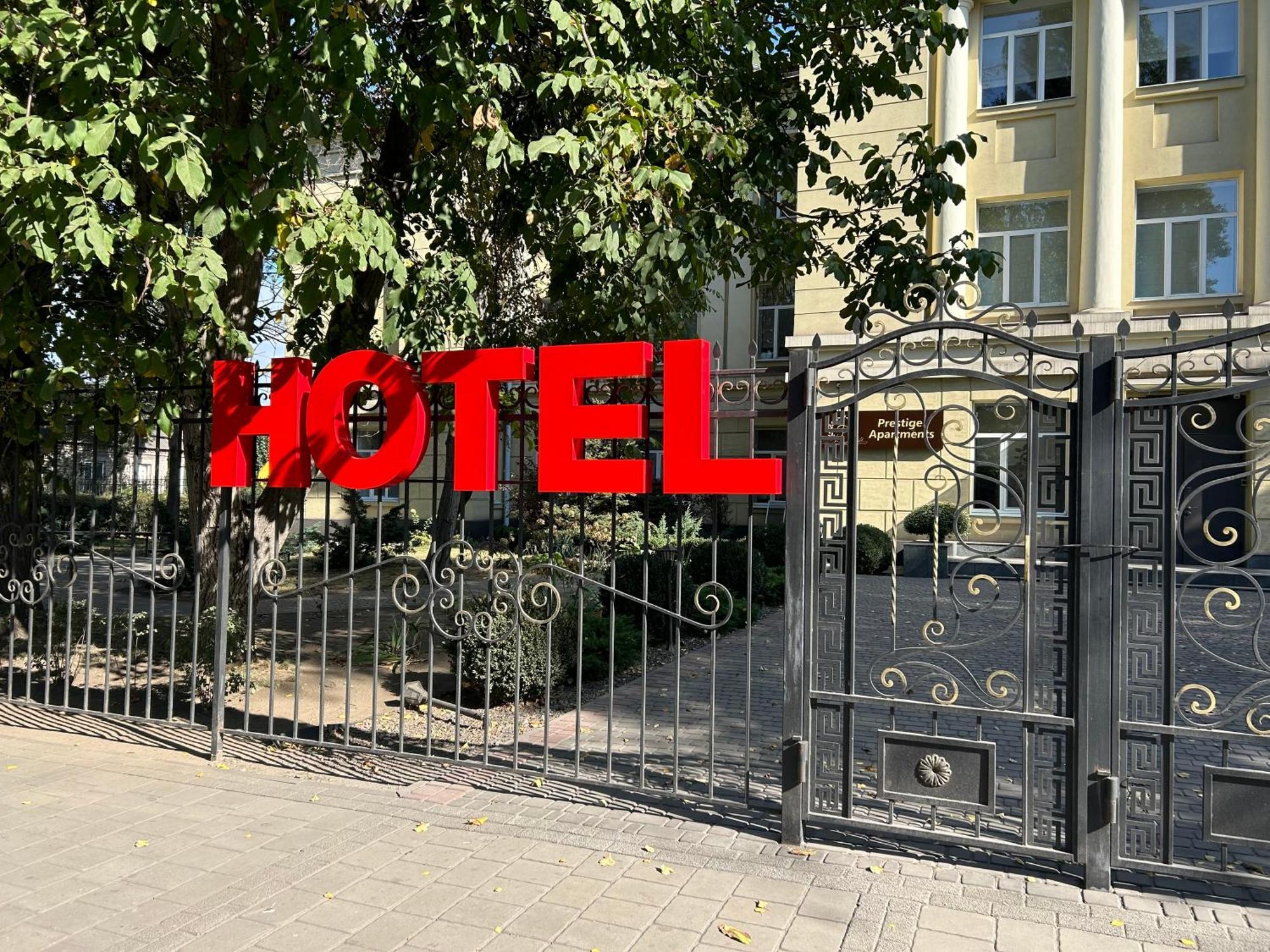 Prestige Apartments Kamianske Exterior foto